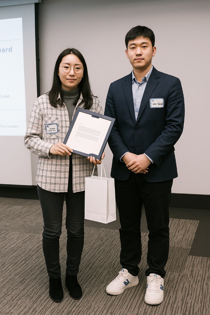 A photo of Aidi Su receiving the Efficiency Ace Award